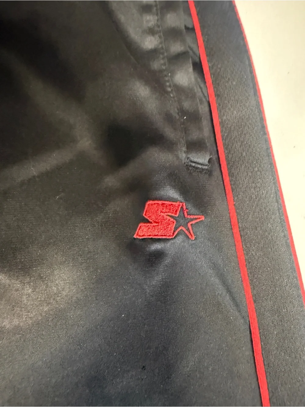 STARTER Black Sweatpants with White Logo - Picture 4 of 12